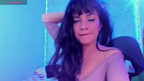 Snapshot of elissa_iris chatting on 11-26-25, 02:23 E L I S S A online show from 11-26-25, 02:23