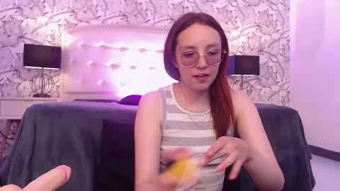 Eliza online show from 09-14-25, 08:08