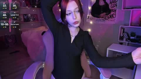 Elizabeth online show from 01-22-25, 08:17