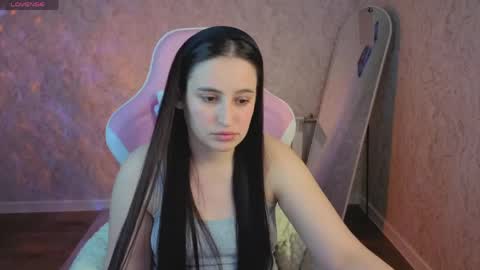 Snapshot of elizabet_collins chatting on 04-28-26, 08:52 Elizabet online show from 04-28-26, 08:52