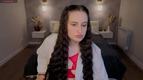 Snapshot of elizabet_collins chatting on 05-06-26, 09:14 Elizabet online show from 05-06-26, 09:14