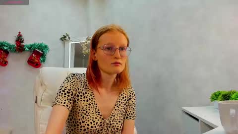 Elizabeth online show from 12-28-24, 02:53