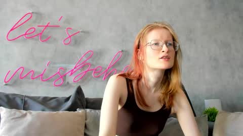 Elizabeth online show from 02-08-25, 07:59