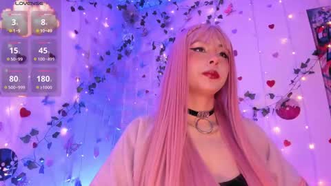 Snapshot of elizabeth_jing chatting on 10-20-25, 11:32    Independent Model online show from 10-20-25, 11:32