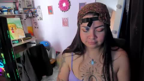 Snapshot of elizabeth_martinez98 chatting on 10-10-25, 08:08 Elizabeth Martinez online show from 10-10-25, 08:08