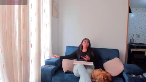 Snapshot of elizabeth_martinez98 chatting on 01-09-26, 05:37 Elizabeth Martinez online show from 01-09-26, 05:37