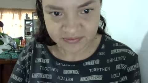 Elizabeth Martinez  online show from 12-17-25, 04:02