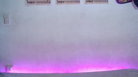 Elizabeth Taylor online show from 03-02-25, 02:41