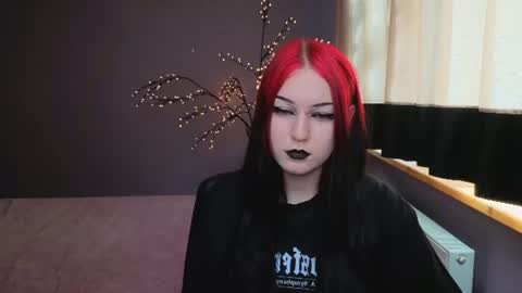elizabeth_vamp online show from 07-01-26, 05:42