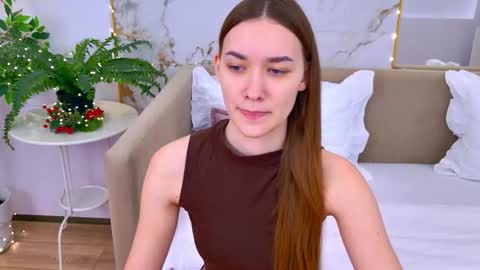 Elizabeth online show from 01-10-26, 03:58