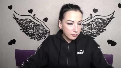 ElizabethSho online show from 02-13-26, 06:37