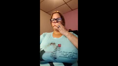 Elizabeth online show from 04-26-26, 11:13