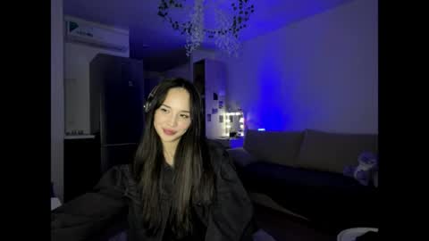 Snapshot of elizabetswan chatting on 04-16-26, 08:31 Elizabet online show from 04-16-26, 08:31