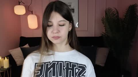 Snapshot of elizamild chatting on 12-26-24, 01:10 Eliza online show from 12-26-24, 01:10