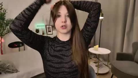 Eliza online show from 04-23-26, 01:24