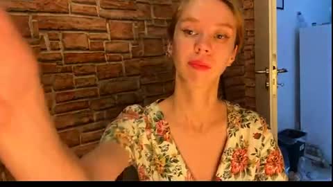 Eliza online show from 07-26-26, 05:09