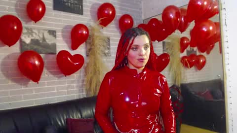 Snapshot of elizatex chatting on 02-19-25, 02:44   online show from 02-19-25, 02:44
