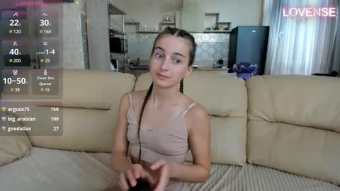 Snapshot of elizsweet chatting on 03-02-25, 02:10 Eliz                               online show from 03-02-25, 02:10