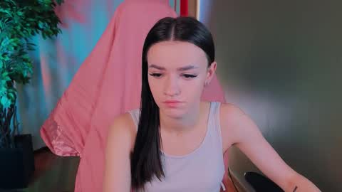 Snapshot of elizzza_ chatting on 09-26-25, 05:33 elizzza_ online show from 09-26-25, 05:33