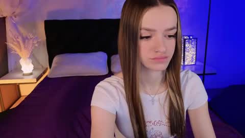 Snapshot of elizzza_ chatting on 06-02-26, 05:09 elizzza_ online show from 06-02-26, 05:09