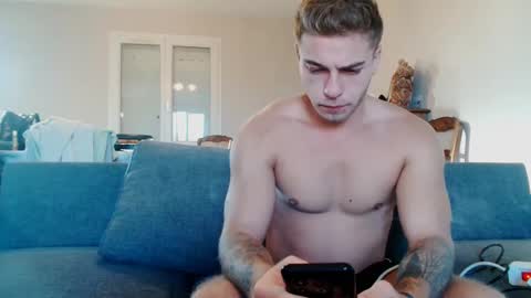 Snapshot of elkafit28 chatting on 10-01-25, 07:25 elkafit28 online show from 10-01-25, 07:25