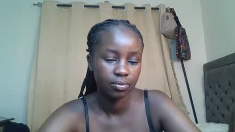 ella8_ online show from 07-28-26, 07:39