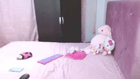 Ella  online show from 01-16-25, 06:03