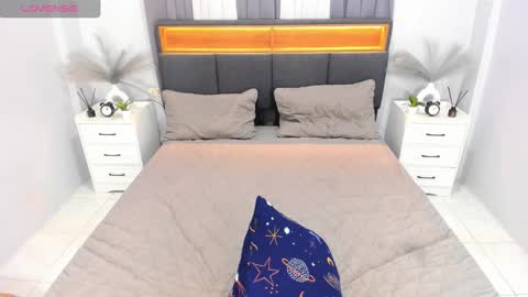 Ella online show from 11-04-25, 09:14