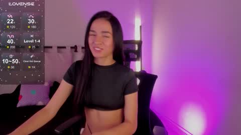 Snapshot of ella__olmos chatting on 03-10-26, 02:55 Ella Olmos online show from 03-10-26, 02:55