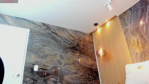 ella harper online show from 01-25-25, 05:29