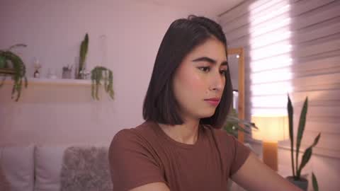 ELLA OWEN online show from 04-02-26, 04:48