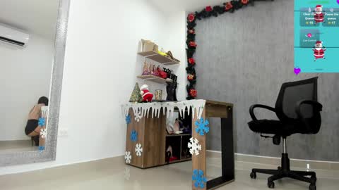 Maria Guys Ill be gone for a few days Ill be back soon online show from 12-16-24, 02:49