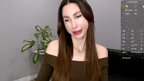 Snapshot of ella_sea chatting on 11-28-25, 07:11 Ella online show from 11-28-25, 07:11