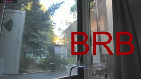 ella_vee online show from 09-21-25, 04:47