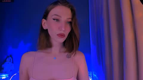 Snapshot of ellaamber chatting on 11-16-25, 12:38 ellaamber online show from 11-16-25, 12:38