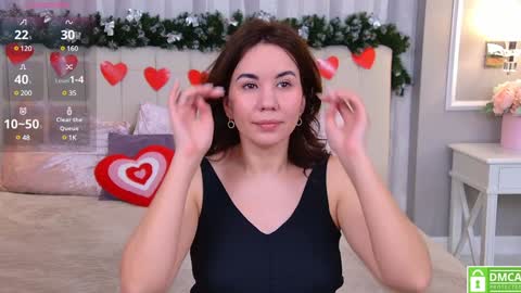 Ella online show from 02-08-25, 04:14