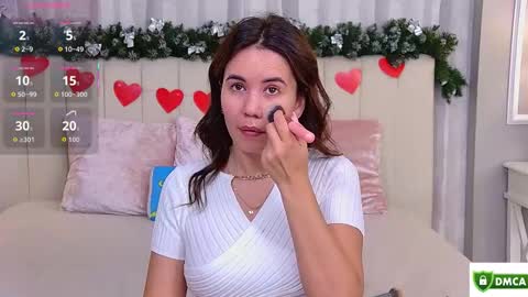 Ella online show from 09-18-25, 04:14