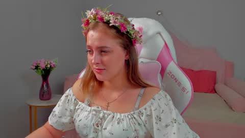 EllaBells online show from 07-23-26, 05:27