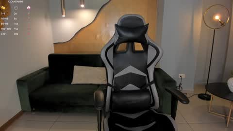 Snapshot of ellaclark chatting on 01-11-25, 10:07 EllaClark online show from 01-11-25, 10:07