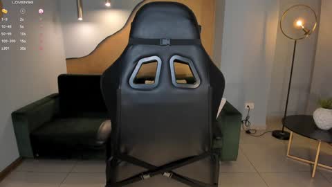 Snapshot of ellaclark chatting on 01-12-25, 01:11 EllaClark online show from 01-12-25, 01:11