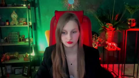 Ella online show from 02-28-25, 03:37