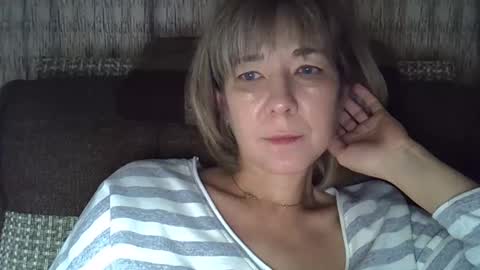 ellajohnsonx online show from 12-19-24, 04:34