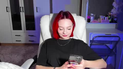 ellales online show from 10-14-25, 09:43