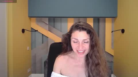 EllaLongs online show from 01-15-25, 12:25