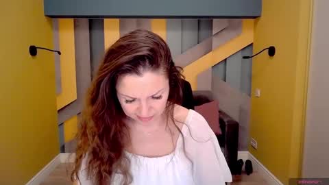 EllaLongs online show from 02-18-25, 03:32