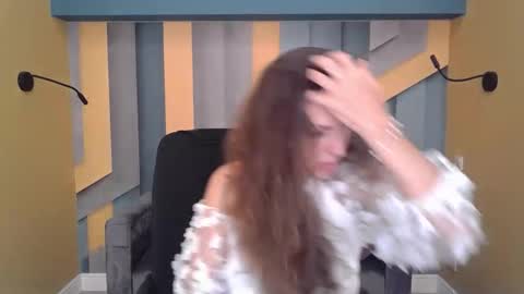 EllaLongs online show from 09-17-25, 11:34