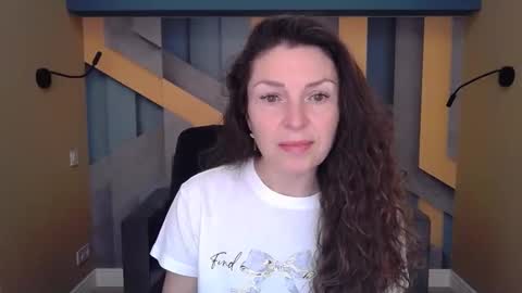 EllaLongs online show from 10-03-25, 11:29