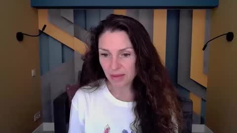 EllaLongs online show from 10-04-25, 11:30