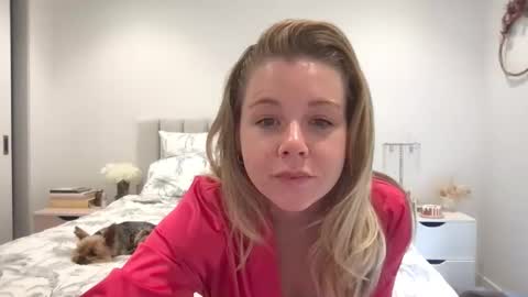 Snapshot of ellamae8 chatting on 05-01-26, 08:13 Ella online show from 05-01-26, 08:13