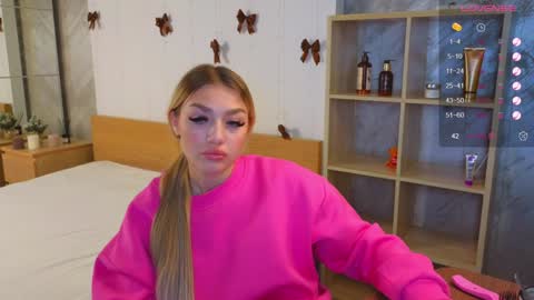 ellamilla online show from 12-30-24, 11:48